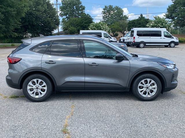 Certified 2025 Ford Escape Active FWD image 4