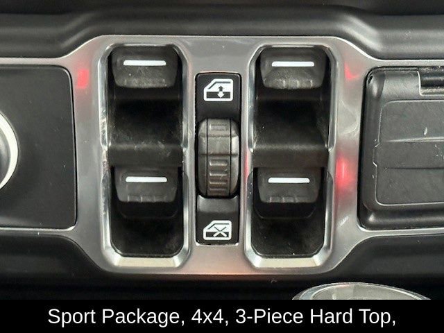 Used 2023 Jeep Gladiator Sport AWD/4WD image 31