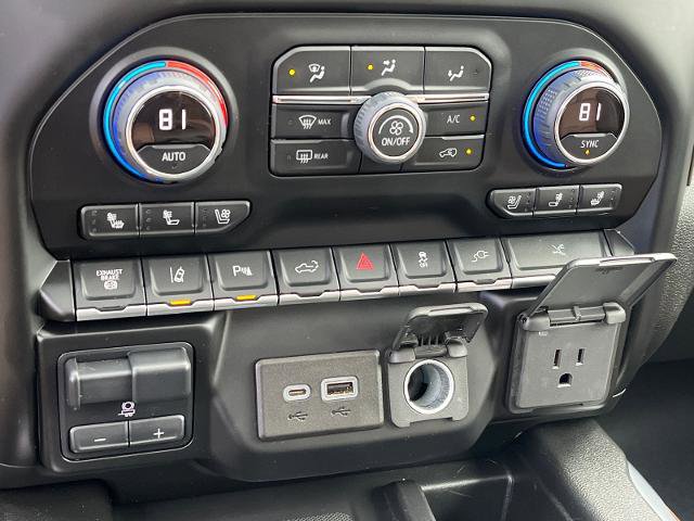 Used 2022 Chevrolet Silverado 3500 High Country AWD/4WD image 15