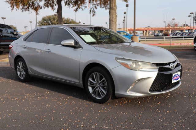 Used 2017 Toyota Camry SE image 8