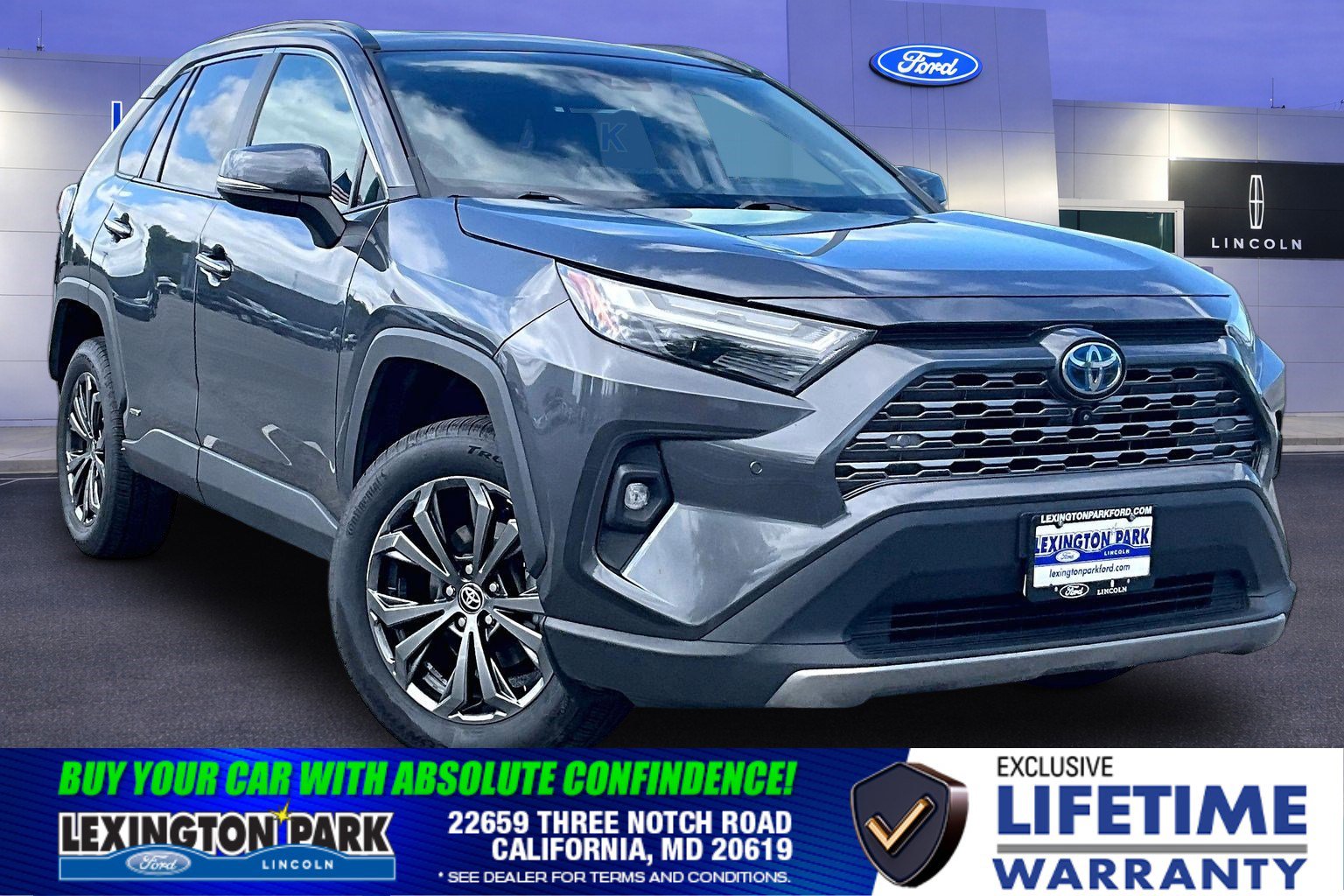 Used 2023 Toyota RAV4 Limited AWD/4WD image 1