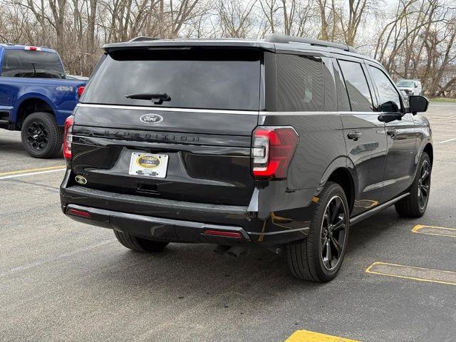Certified 2023 Ford Expedition Limited AWD/4WD image 5