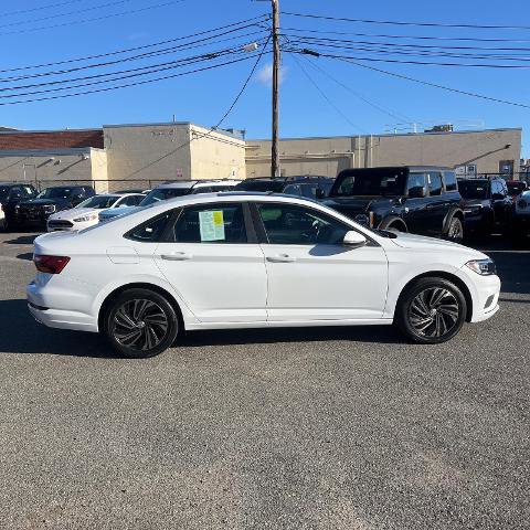 Used 2019 Volkswagen Jetta SEL Premium image 6