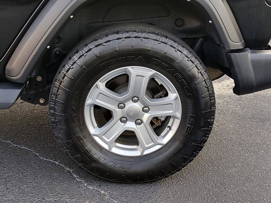 Used 2021 Jeep Wrangler Unlimited Sport AWD/4WD image 17