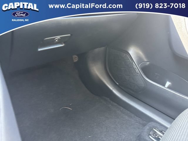 Used 2025 Toyota RAV4 LE AWD/4WD image 27