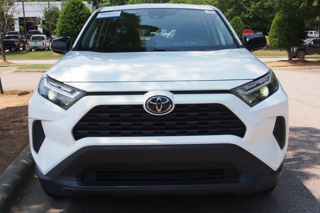 Used 2024 Toyota RAV4 LE FWD image 2