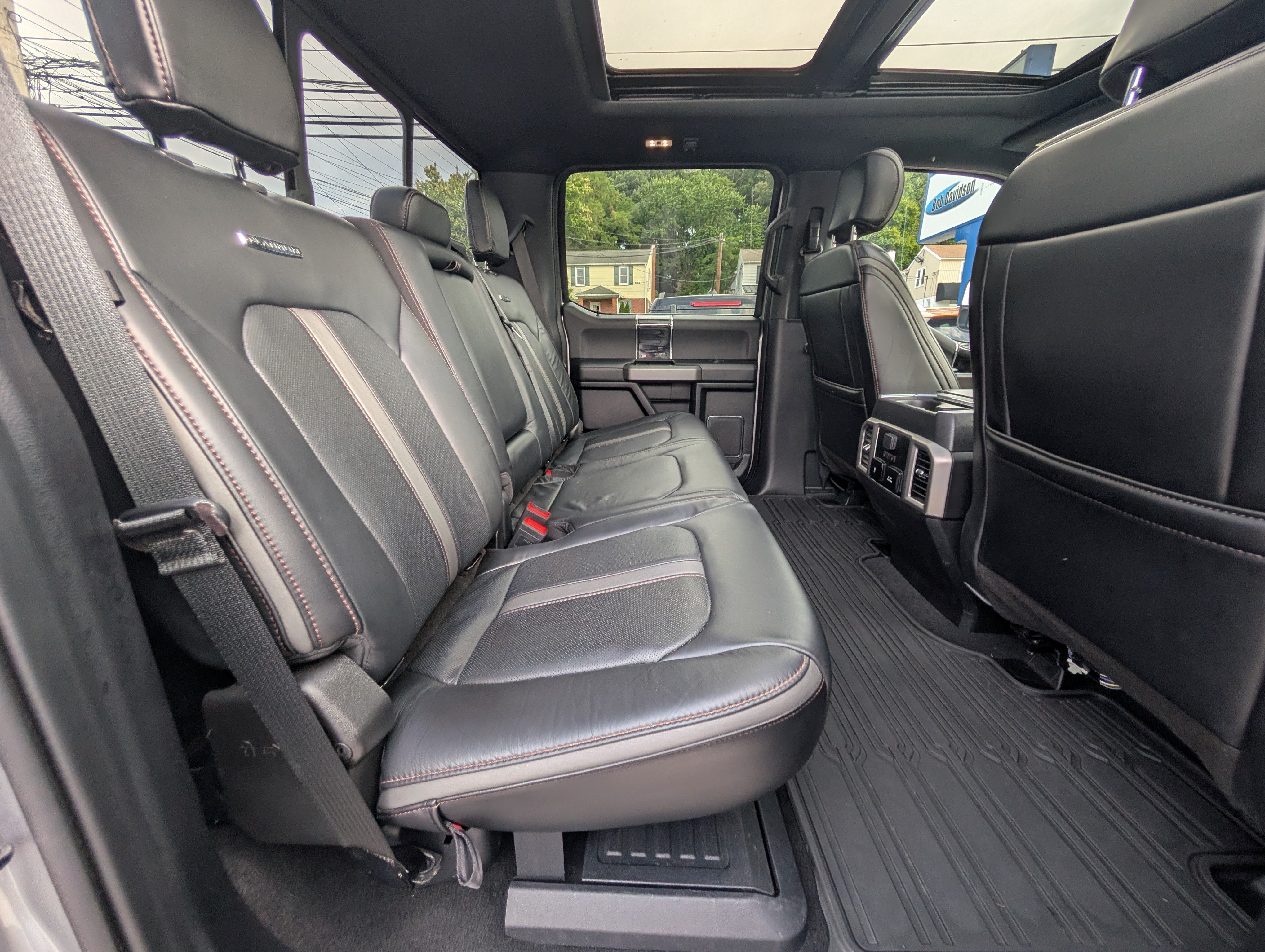 Certified 2021 Ford F250 Platinum w/ FX4 Off-Road Package AWD/4WD image 13