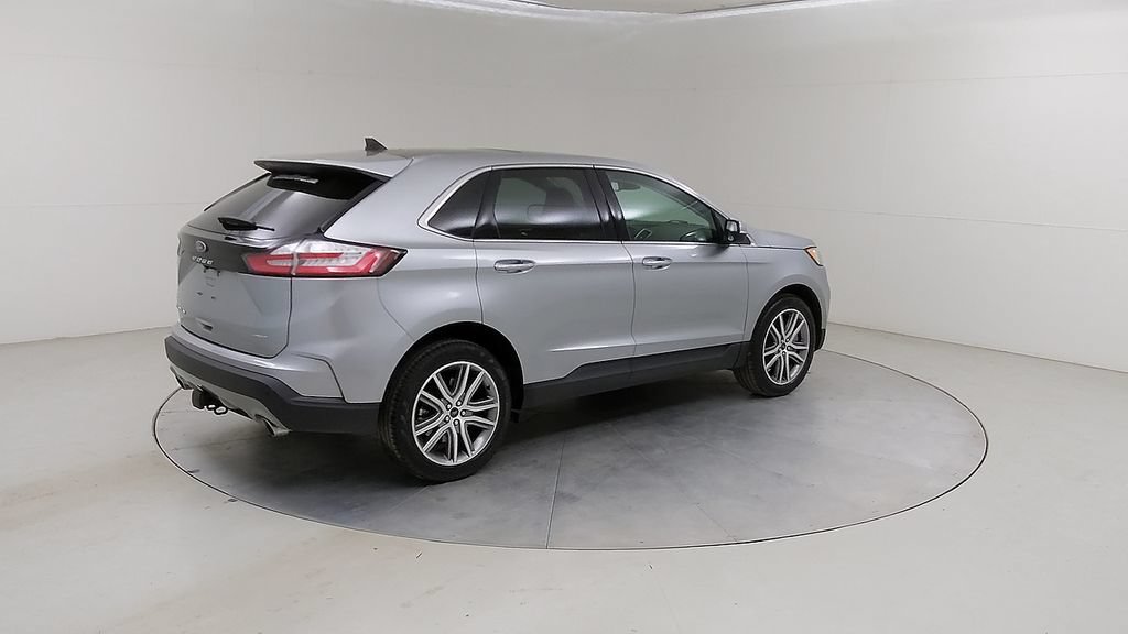 Certified 2024 Ford Edge Titanium w/ Equipment Group 301A AWD/4WD image 14