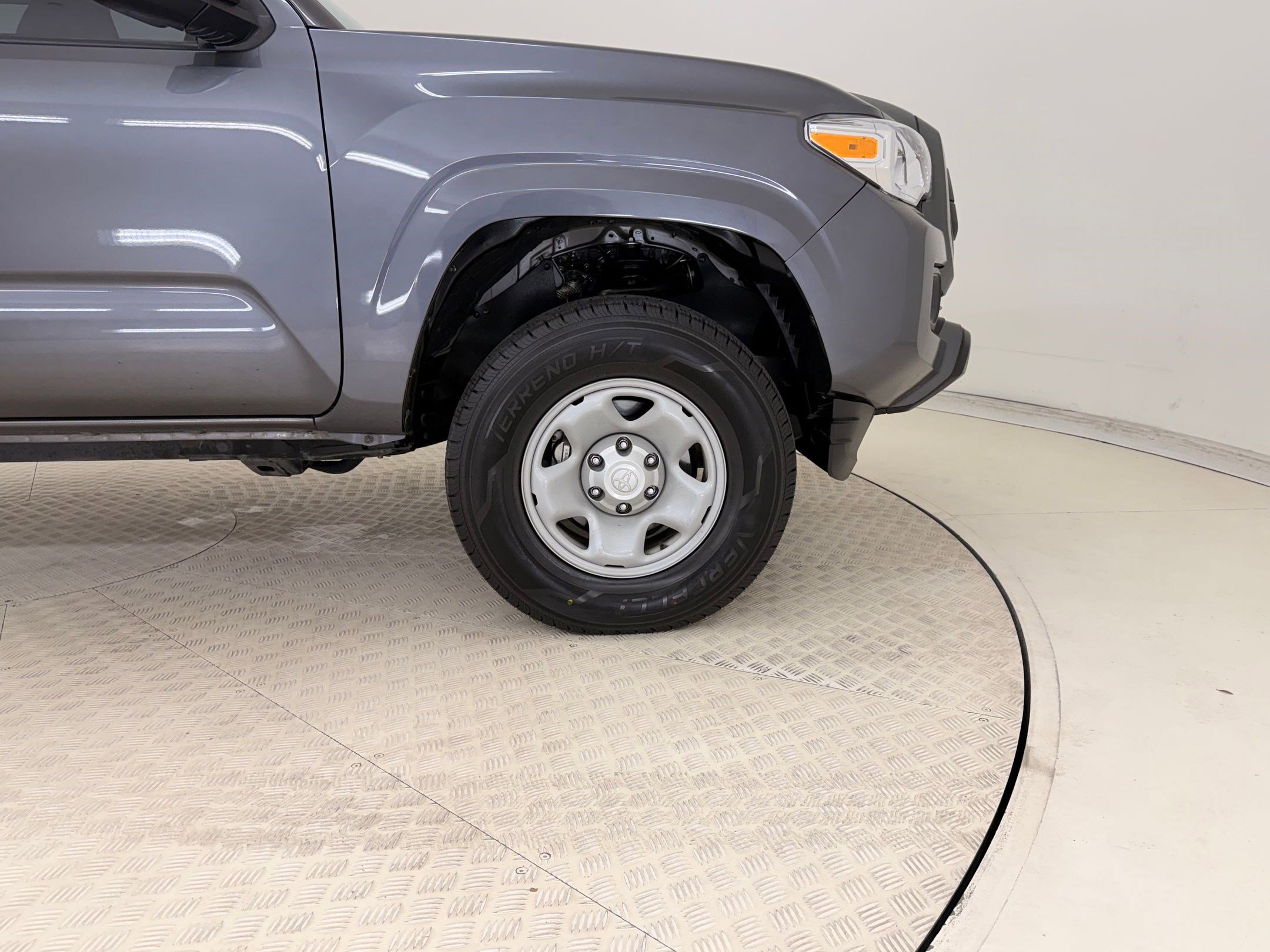 Used 2023 Toyota Tacoma SR image 29