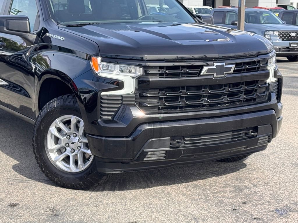 Used 2022 Chevrolet Silverado 1500 RST image 3