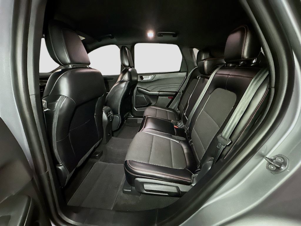 Certified 2024 Ford Escape ST-Line image 28
