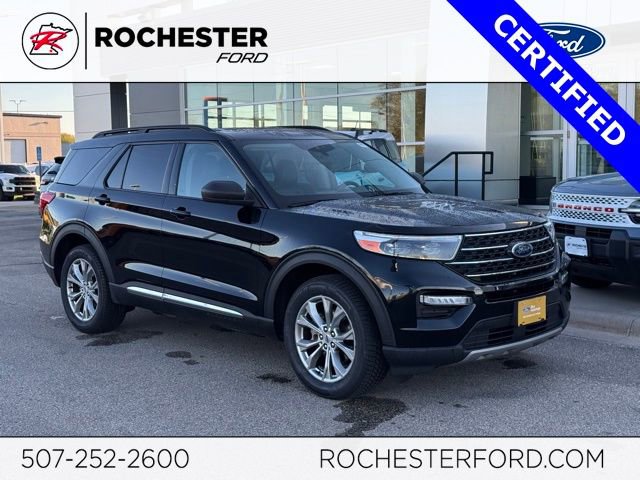 Certified 2023 Ford Explorer XLT w/ Equipment Group 202A AWD/4WD image 1