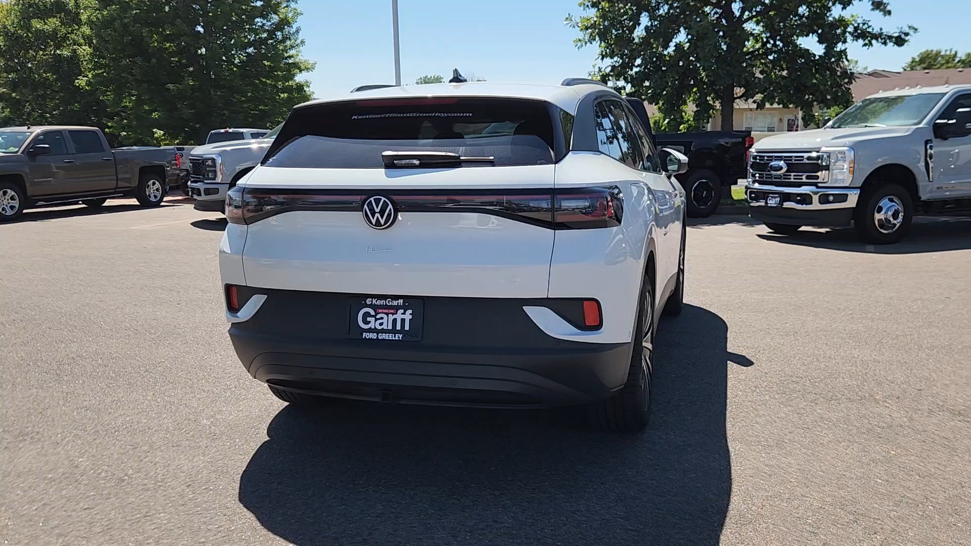 Used 2024 Volkswagen ID.4 Pro AWD/4WD image 16