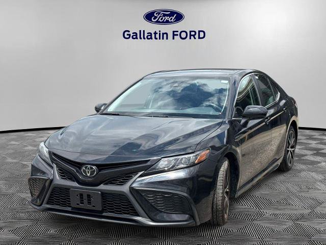 Used 2024 Toyota Camry SE