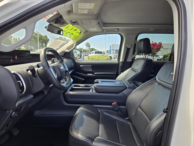 Certified 2025 Ford Expedition Platinum AWD/4WD image 26