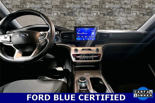 Certified 2022 Ford Explorer XLT w/ Class IV Trailer Tow Package image 7