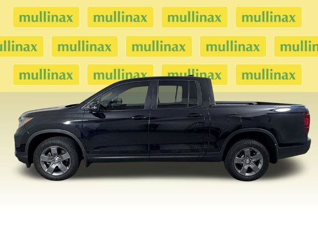Used 2025 Honda Ridgeline TrailSport image 12
