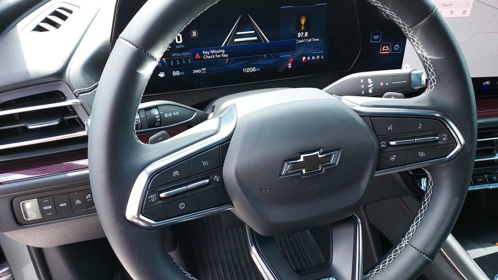 Used 2025 Chevrolet Traverse Z71 w/ Driver Confidence Package image 13