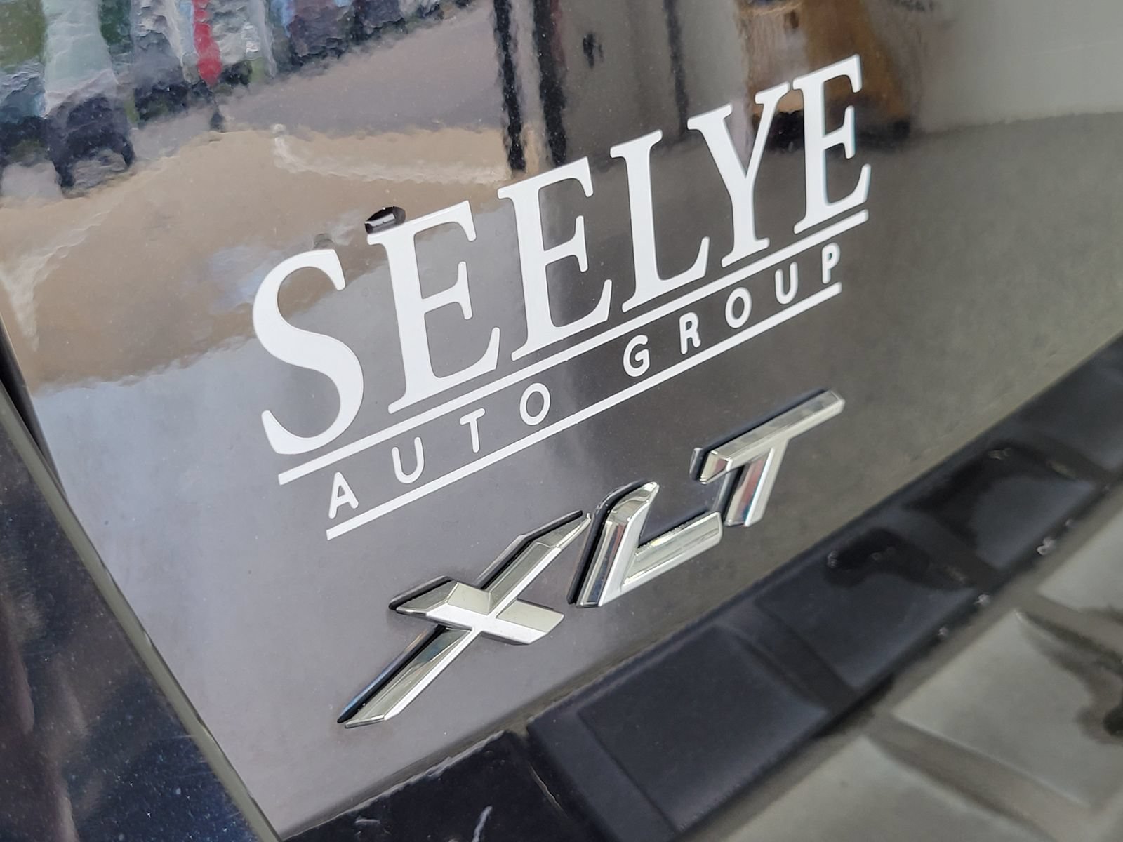 Certified 2020 Ford Explorer XLT w/ Equipment Group 202A AWD/4WD image 34