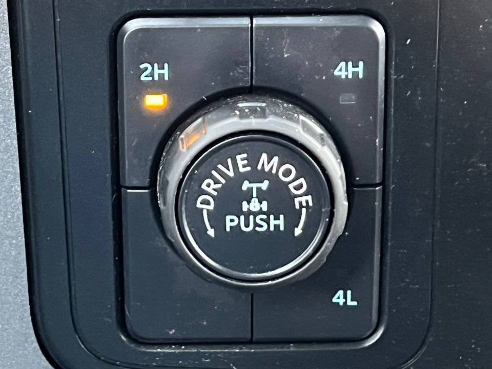 Certified 2023 Ford F150 XLT w/ Equipment Group 302A High image 35