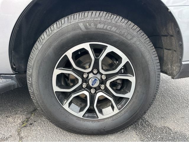 Certified 2022 Ford Expedition XLT image 38