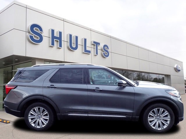 Certified 2025 Ford Explorer Platinum w/ LUX Leather Package image 2