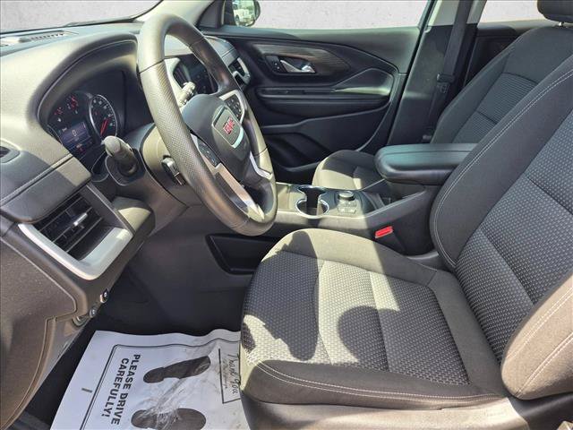 Used 2022 GMC Terrain SLE w/ Driver Convenience Package AWD/4WD image 11
