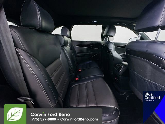 Used 2019 Kia Sorento SX image 34