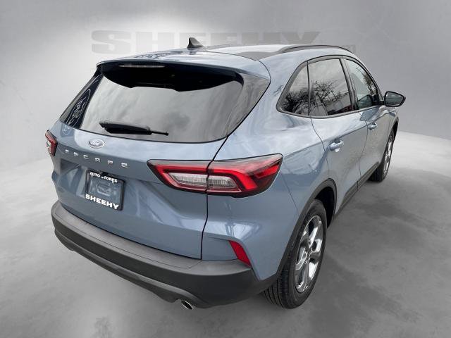 Certified 2025 Ford Escape ST-Line image 12