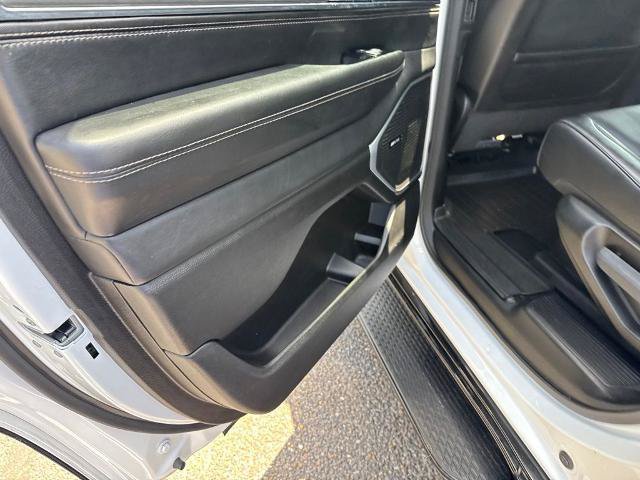 Used 2023 Jeep Wagoneer Series II RWD image 21