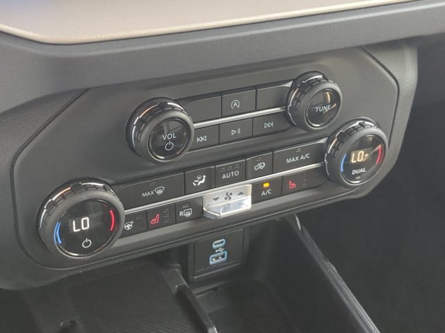 Certified 2025 Ford Bronco Outer Banks AWD/4WD image 26