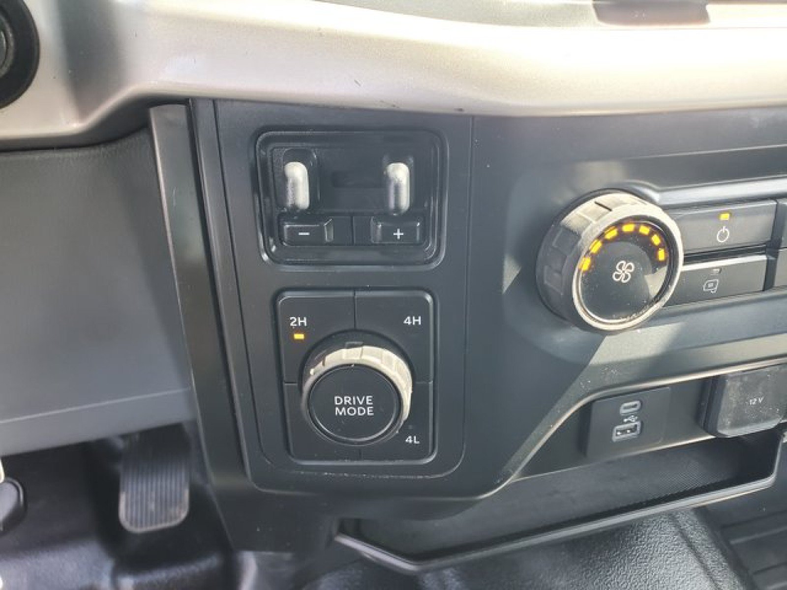 Certified 2021 Ford F150 XL w/ Equipment Group 101A High AWD/4WD image 22