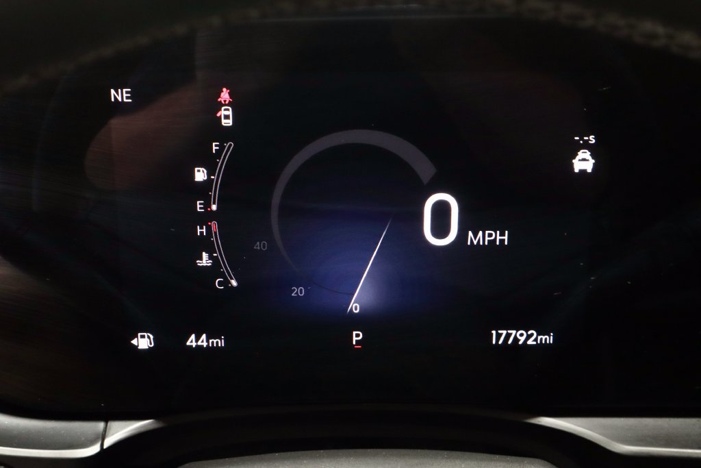 Used 2025 Buick Envista Sport Touring w/ Convenience I Package FWD image 29