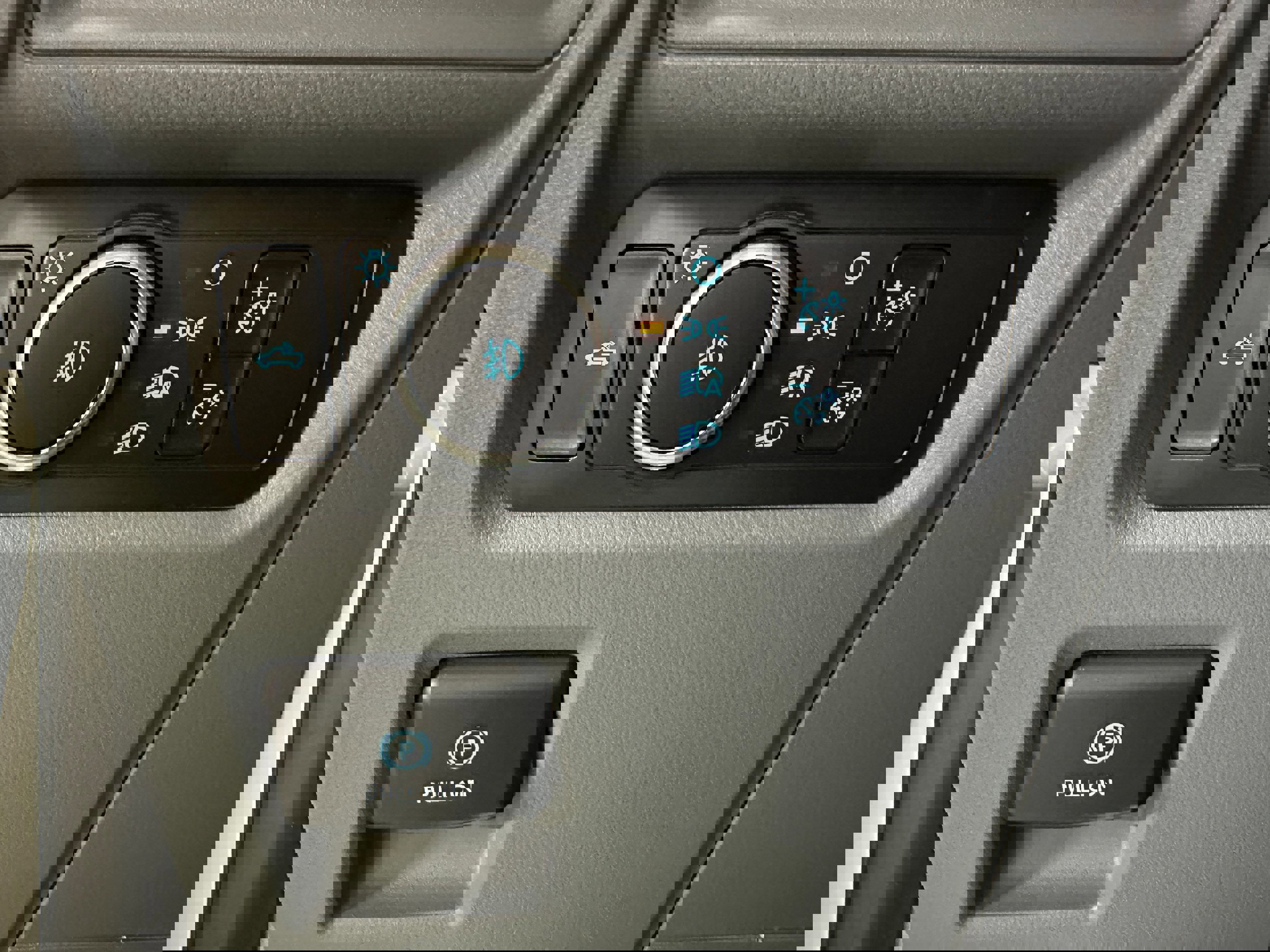 Certified 2023 Ford F150 XLT w/ Trailer Tow Package image 13