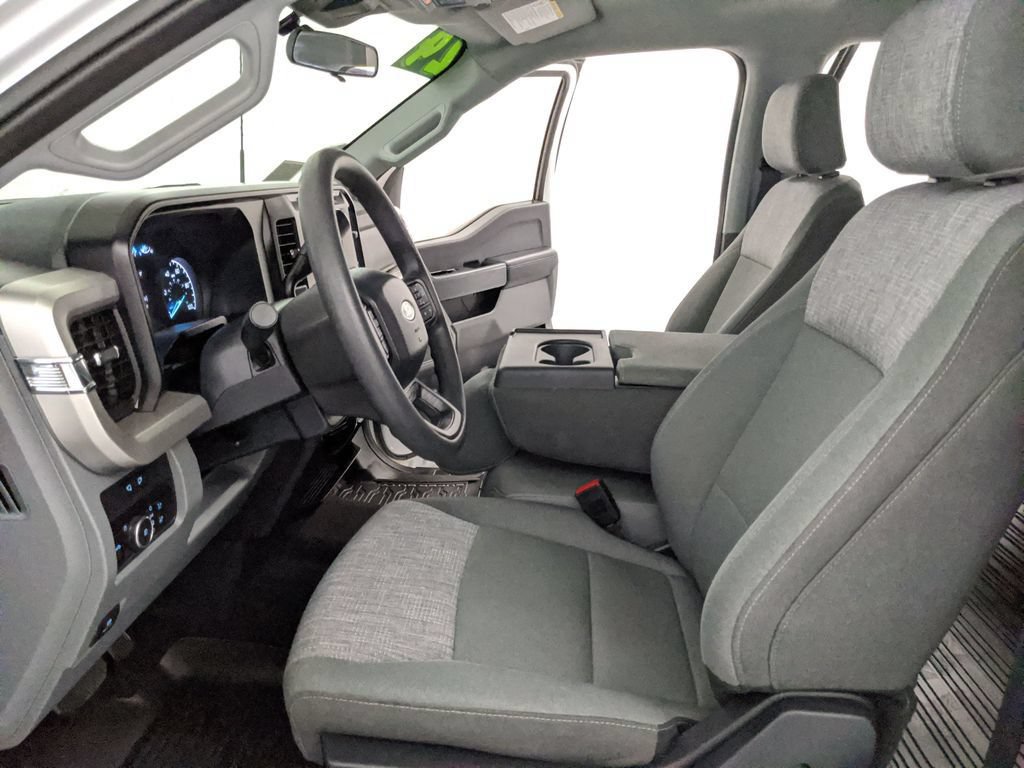 Certified 2024 Ford F350 XLT w/ 360-Degree Camera Package AWD/4WD image 15
