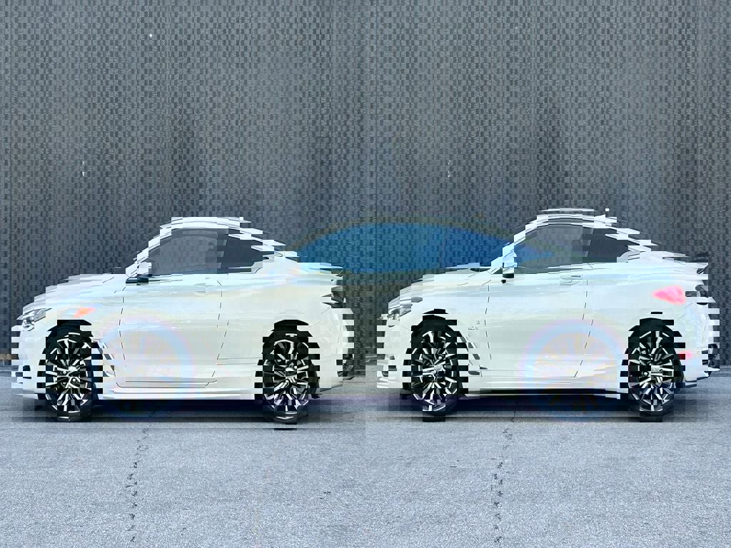 Used 2017 INFINITI Q60 w/ Cargo Package AWD/4WD image 3