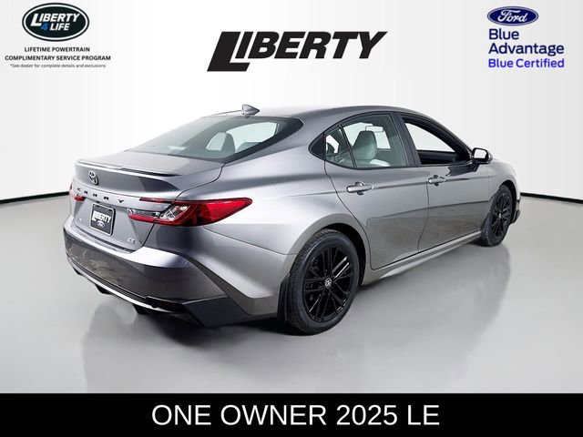 Used 2025 Toyota Camry LE image 7