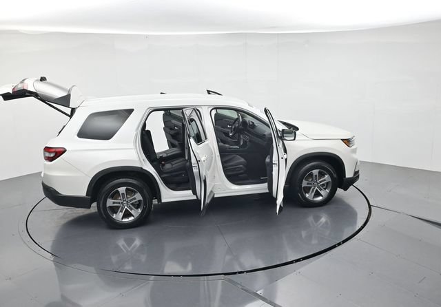 Used 2023 Honda Pilot EX-L image 50
