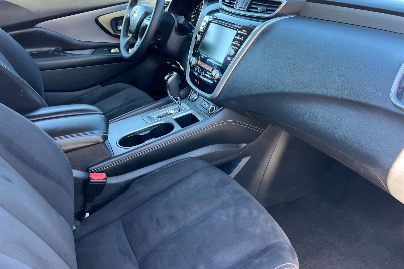 Used 2020 Nissan Murano SV AWD/4WD image 17