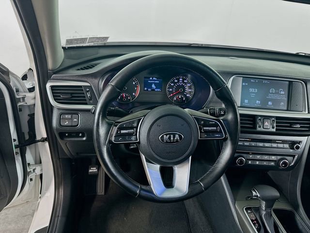 Used 2020 Kia Optima SE image 18