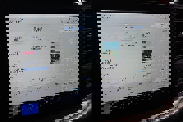 Certified 2025 Ford F150 Raptor image 27