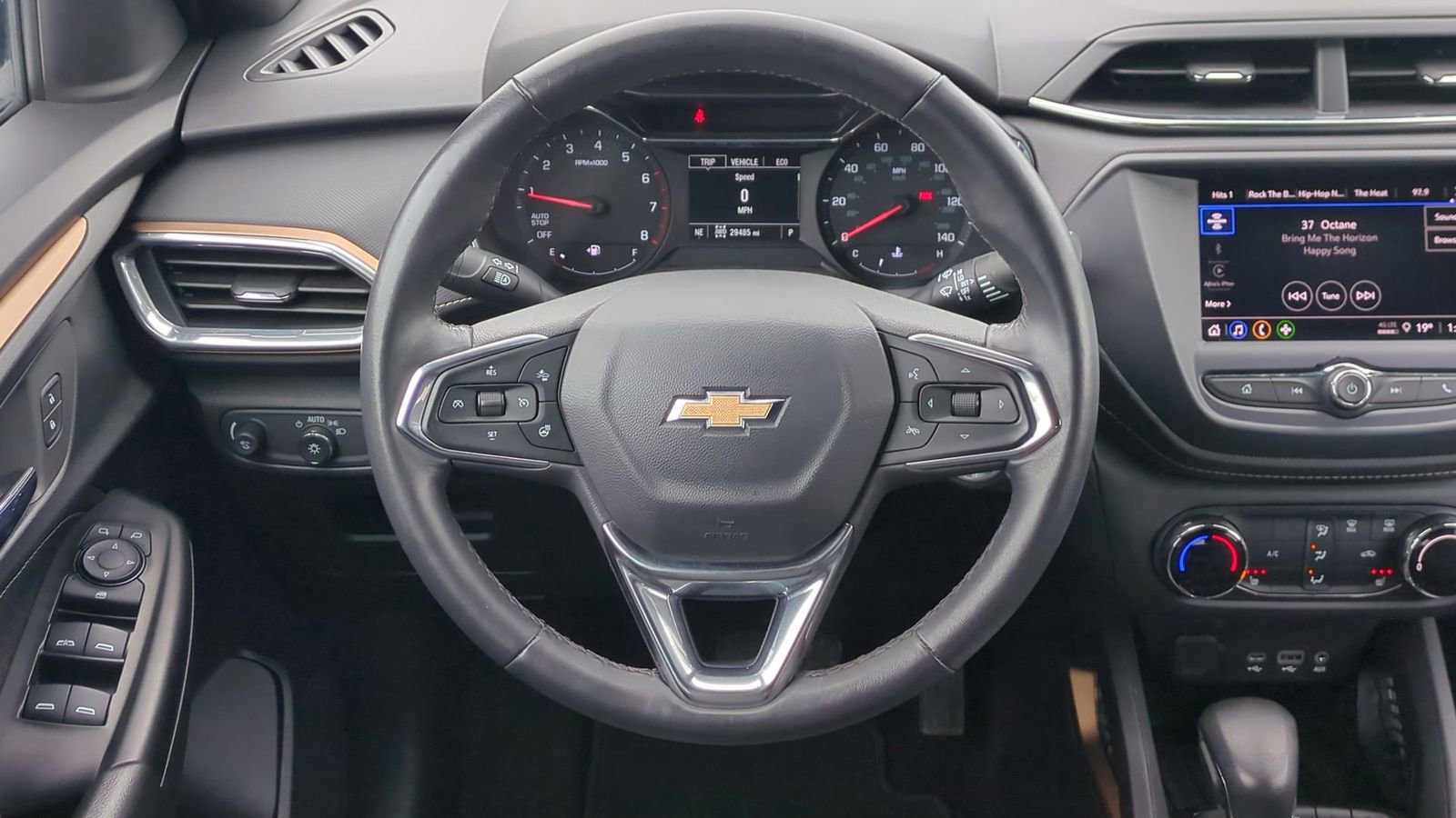 Used 2023 Chevrolet TrailBlazer ACTIV image 23