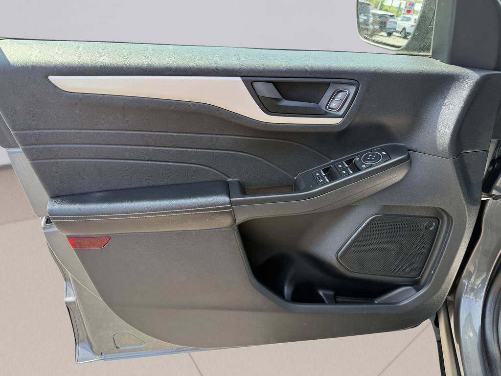 Certified 2022 Ford Escape SE w/ Convenience Package image 11