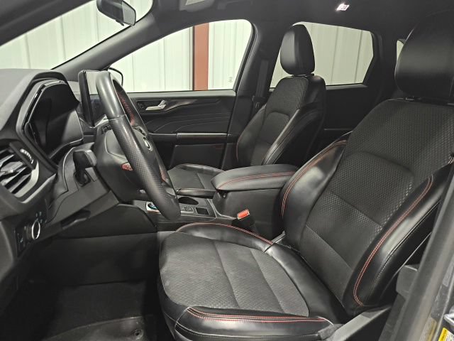 Certified 2024 Ford Escape ST-Line w/ Tech Pack #1 AWD/4WD image 12