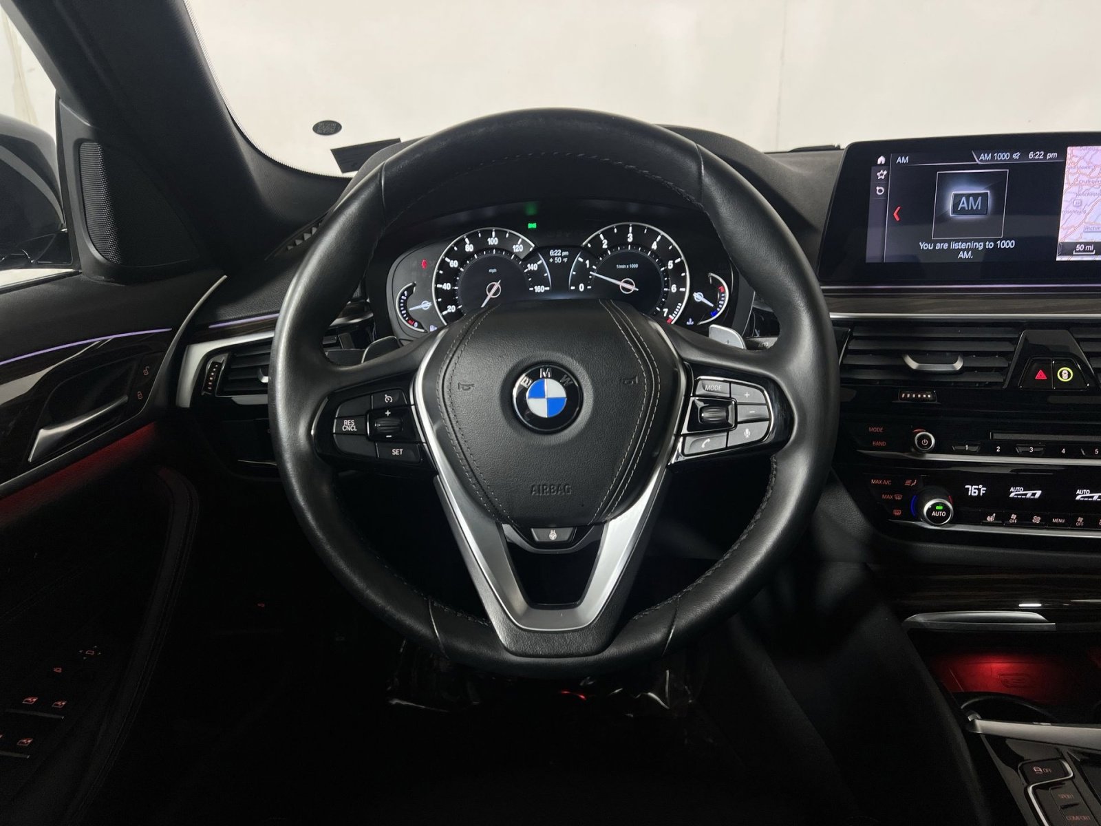 Used 2019 BMW 540i xDrive w/ Premium Package image 14