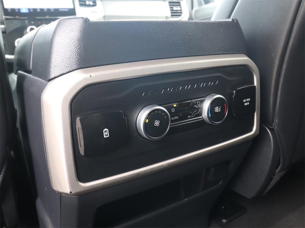 Certified 2024 Ford Expedition XLT image 14