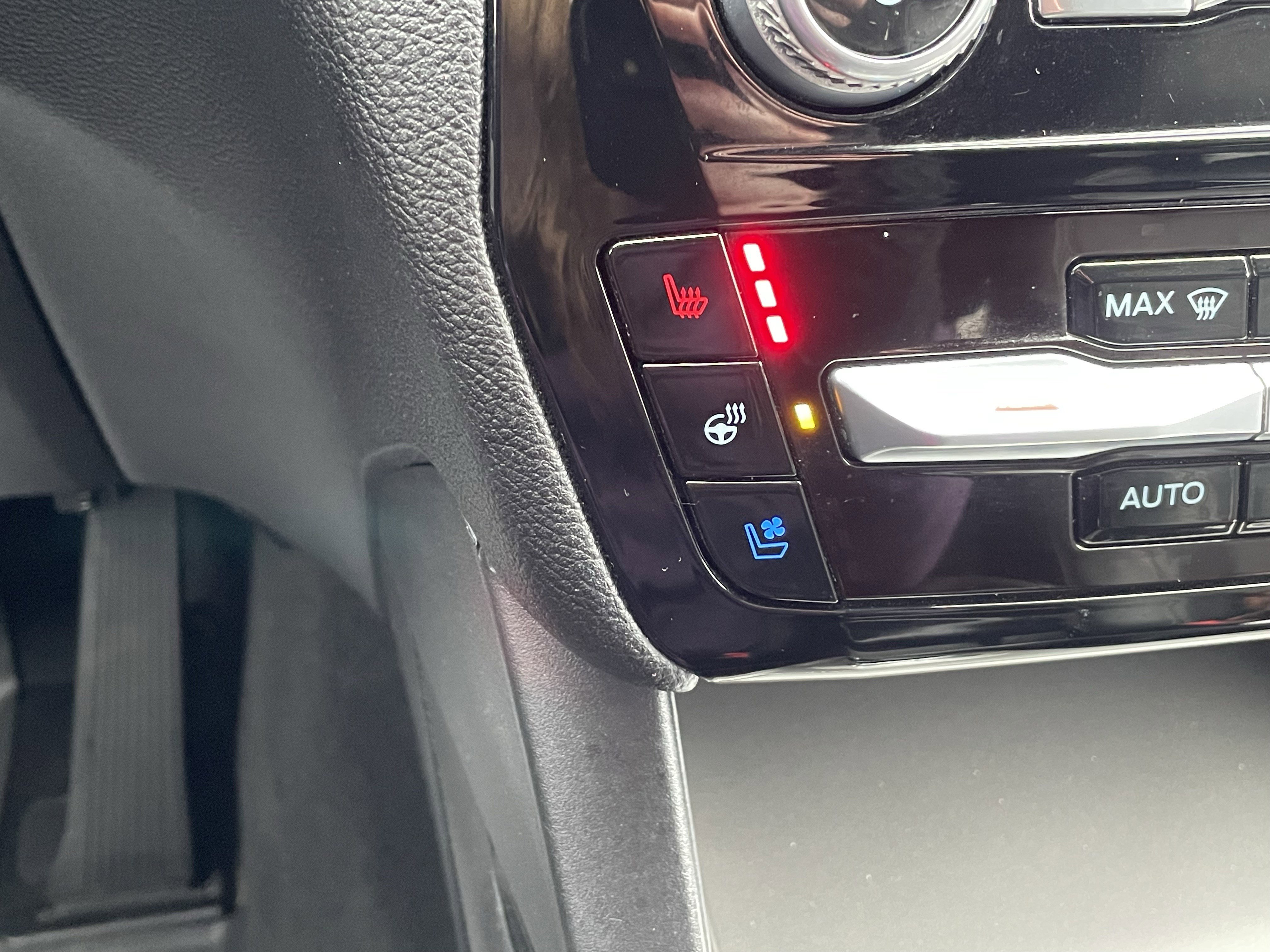 Certified 2022 Ford Explorer ST w/ Equipment Group 401A image 27