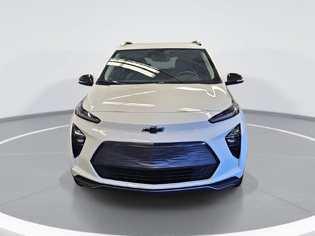 Used 2023 Chevrolet Bolt EUV LT w/ Convenience Package FWD image 8