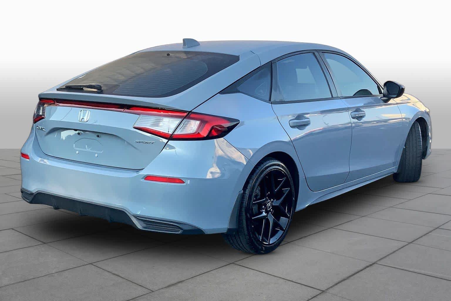 Used 2023 Honda Civic Sport image 12