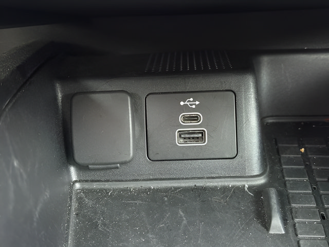 Certified 2025 Ford Bronco Sport Outer Banks w/ Outer Banks Tech Package+ AWD/4WD image 15